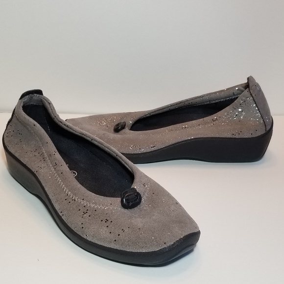 Arcopedico Shoes Arcopedico Healthy Footwear Womens Slip Ons Poshmark